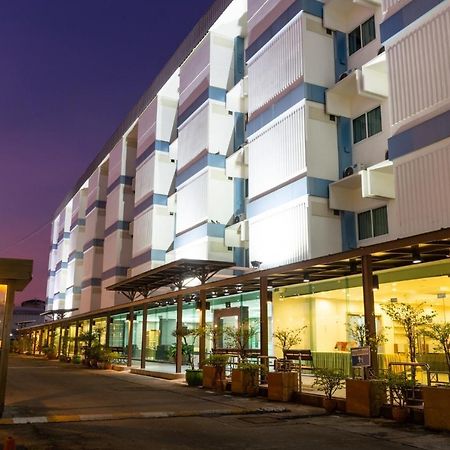 Mayflower Grand Hotel Korat Nakhon Ratchasima Luaran gambar