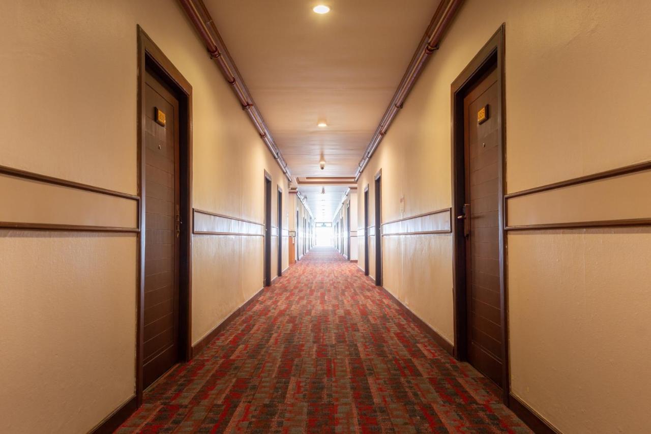 Mayflower Grand Hotel Korat Nakhon Ratchasima Luaran gambar