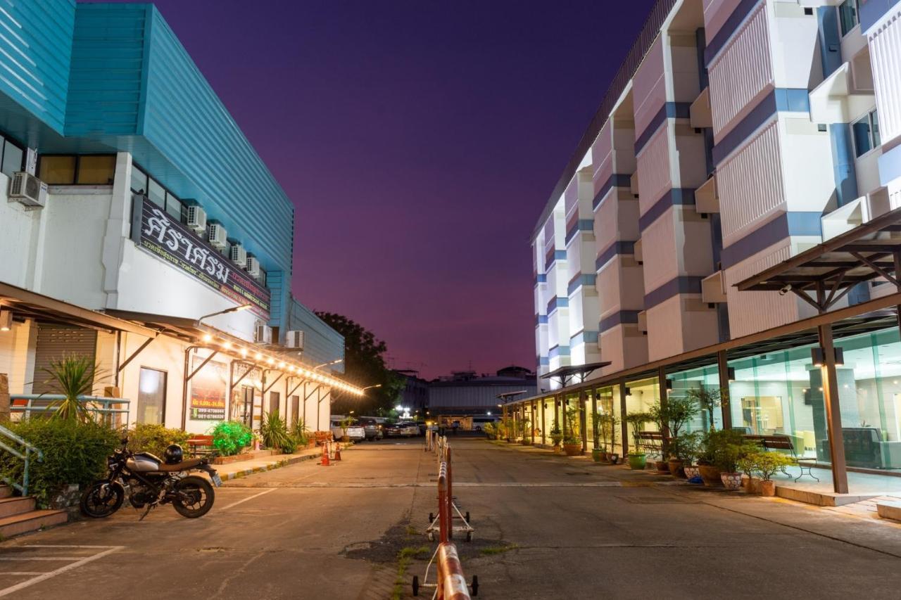 Mayflower Grand Hotel Korat Nakhon Ratchasima Luaran gambar